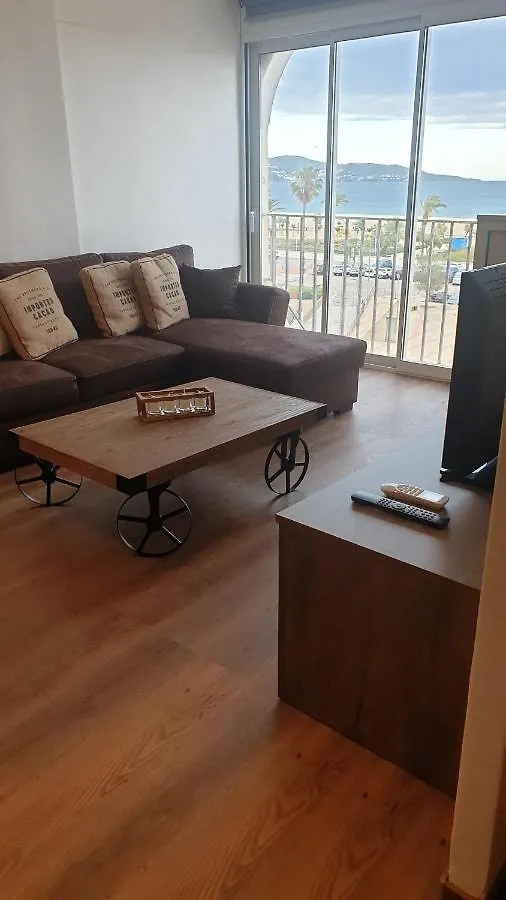Les Vagues Au Balcon Apartamento Ampuriabrava
